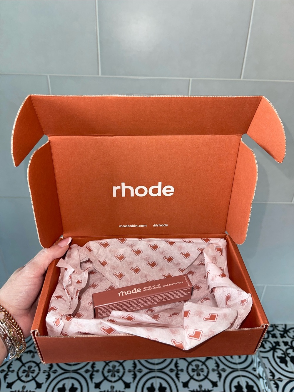 NWT/NIB Rhode Sweet Apple Peptide Lip Tint Gloss Limited Edition